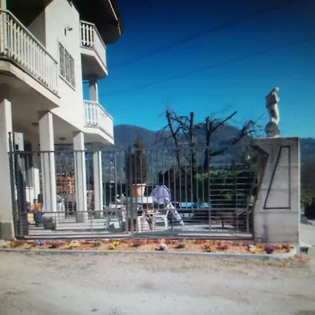 דירה La Casa Dei Ciliegi Brossasco
